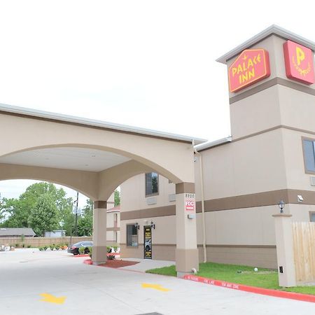 Palace Inn Sam Houston Race Park 외부 사진