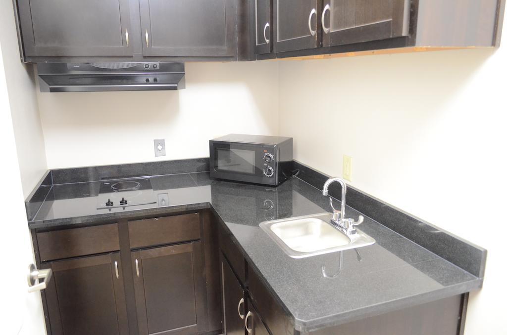 Palace Inn Sam Houston Race Park 외부 사진