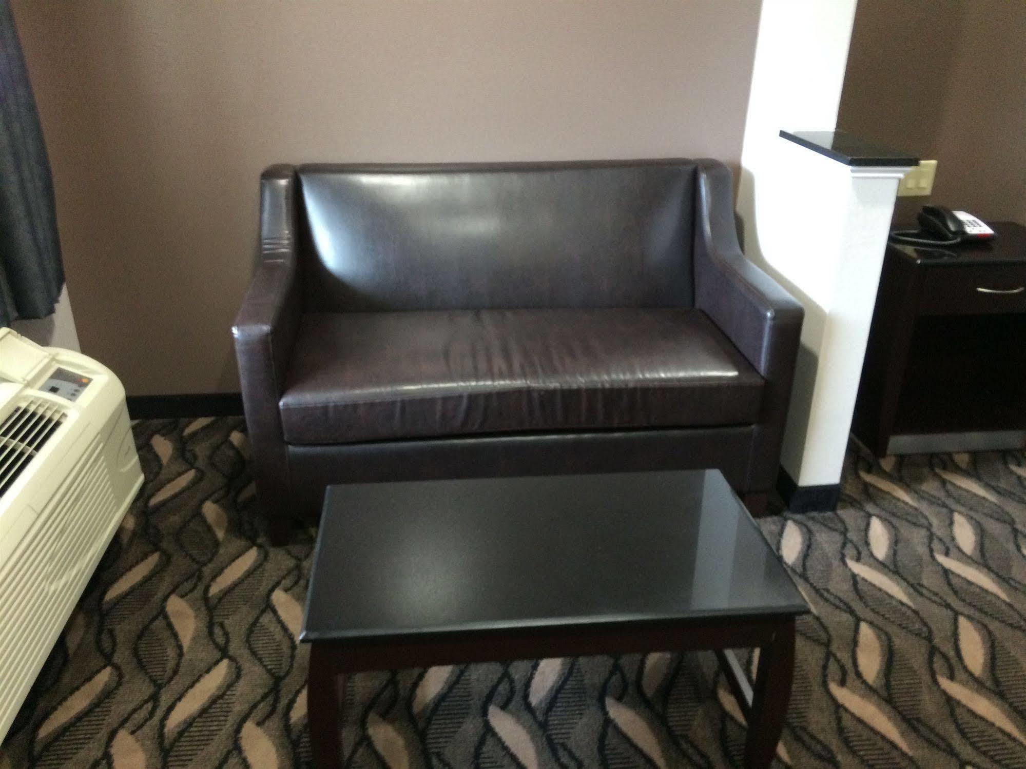 Palace Inn Sam Houston Race Park 외부 사진